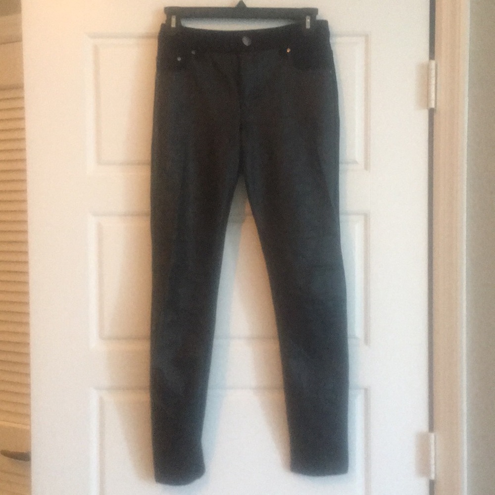 Two-sided faux leather skinny pants